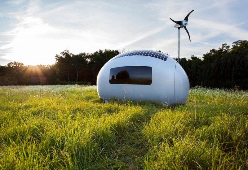 露營界的小巨蛋，Ecocapsule再生綠能蛋型小屋！
