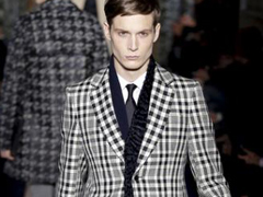 2013秋冬男裝，GUCCI、Valentino等時尚大牌共同引發英倫格紋狂潮！