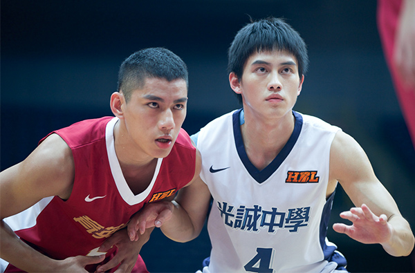台灣首部HBL籃球電影《下半場》 范少勳、朱軒洋球場互槓籃球魂大爆發！