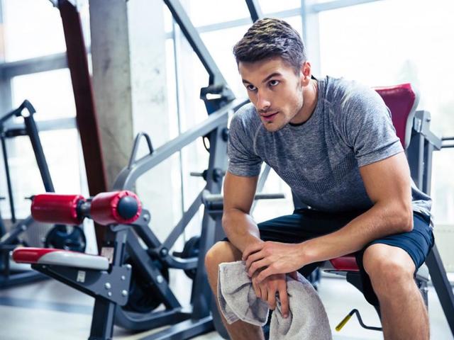 健身新手必知!重量訓練5大要點,少做當心肌肉永遠長不大!