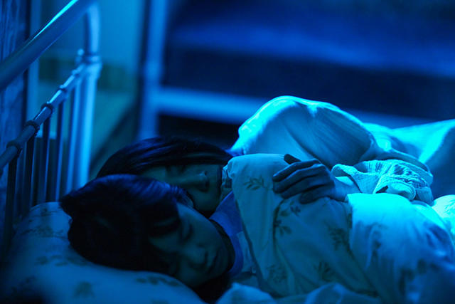 南韓史蒂芬金小說改編!沈浸式鬼片《邪門》搬家搬到邪門凶宅,進得去出不來!