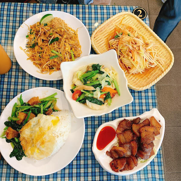 一秒飛泰國!編輯激推 5 家台北「泰式料理」小吃店,打拋豬、椒麻雞實在太經典!