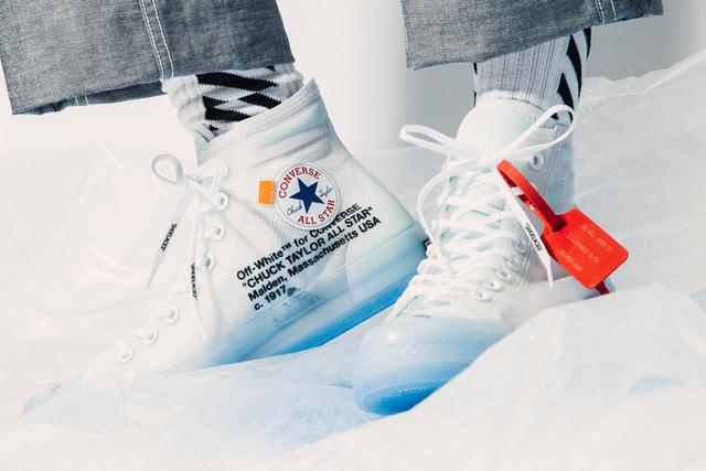 The Converse x Off White Chuck Taylor on the account Instagram @camelcm, Spotern