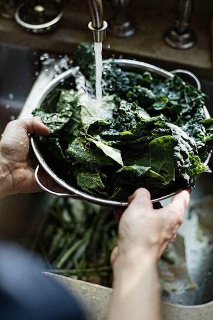 年紀不是重點,「看起來年輕」才是關鍵!8種cp值爆高的「養顏」食物大推薦