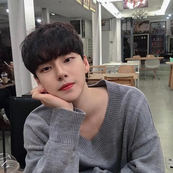 髮捲瀏海男 Chisoku